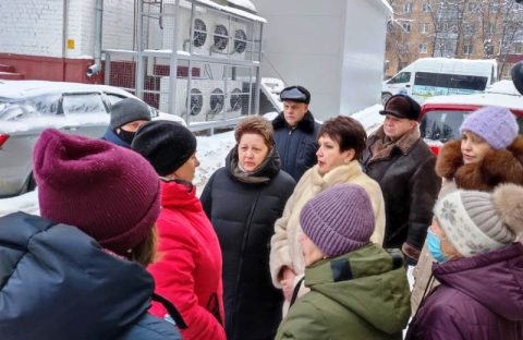 К управляющим компаниям по уборке дворов высказаны претензии